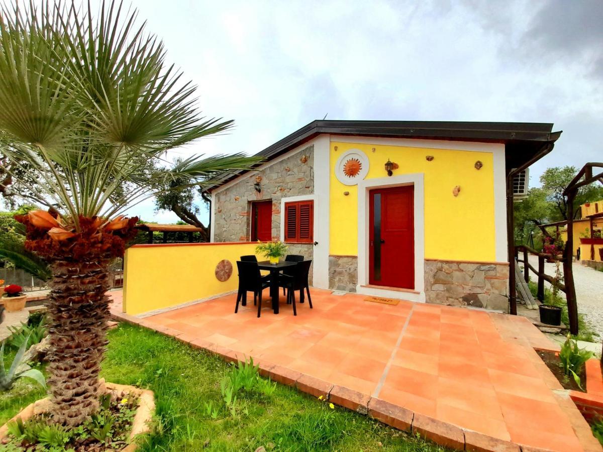 Parco Esmeralda - Family Residence E Breakfast Marina di Camerota Bagian luar foto