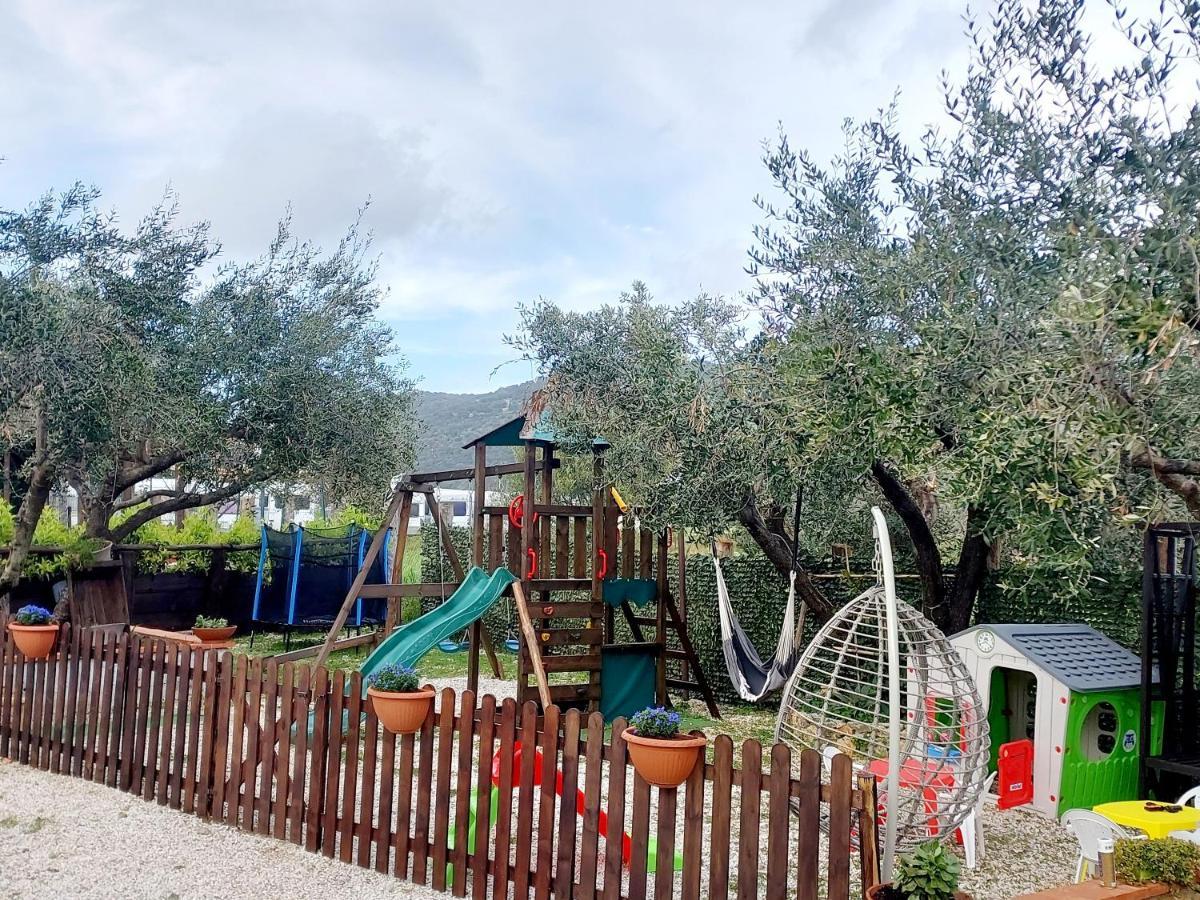 Parco Esmeralda - Family Residence E Breakfast Marina di Camerota Bagian luar foto