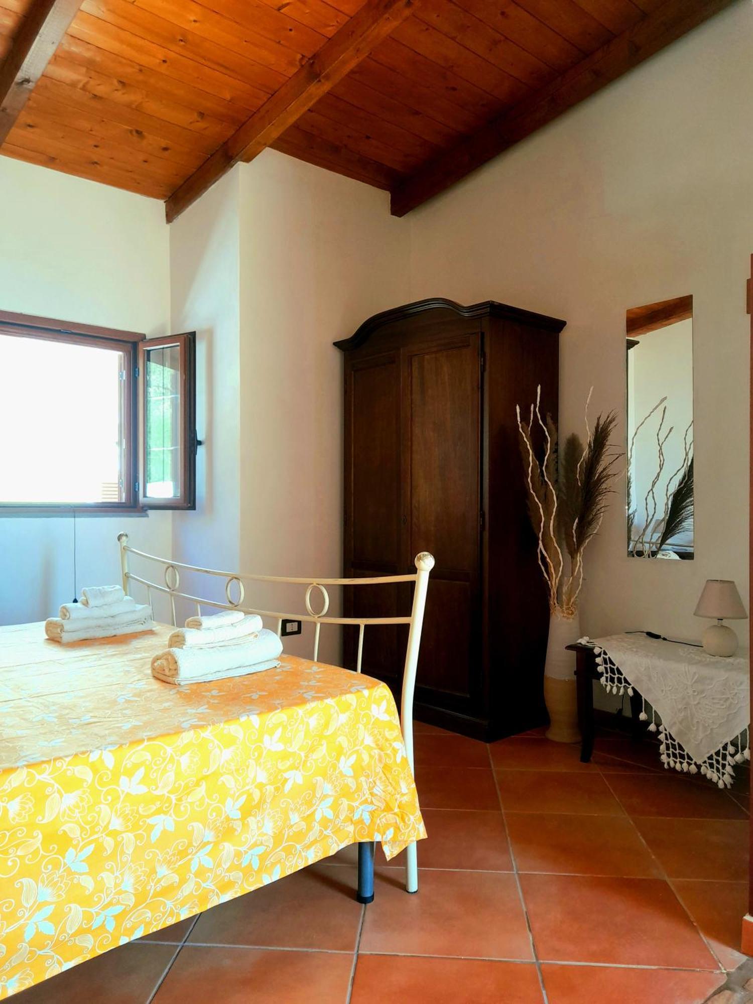 Parco Esmeralda - Family Residence E Breakfast Marina di Camerota Ruang foto