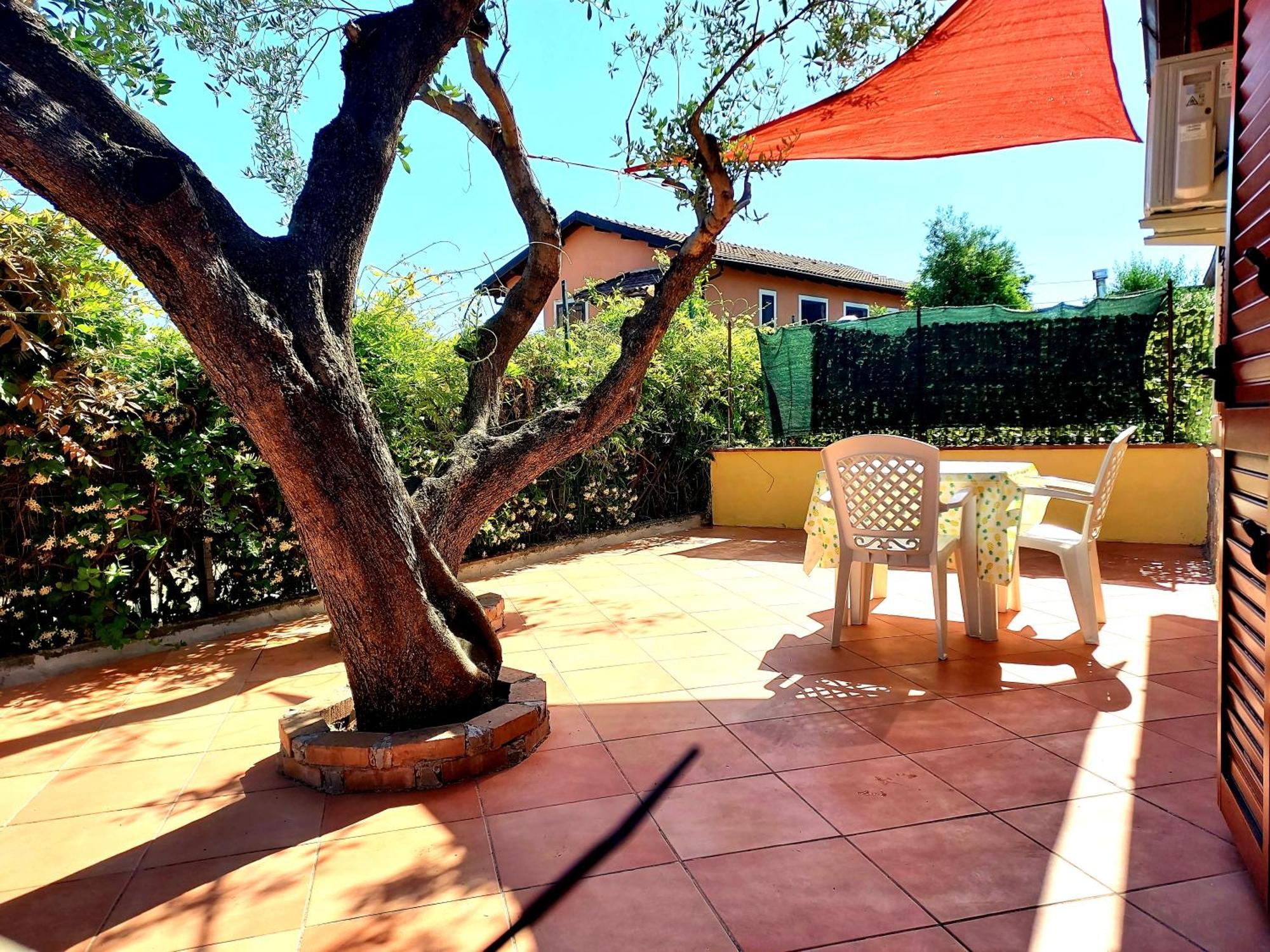 Parco Esmeralda - Family Residence E Breakfast Marina di Camerota Ruang foto